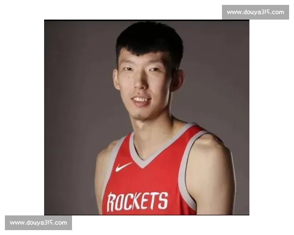 周琦爱子幼儿园毕业！与男篮叔叔互动害羞萌翻全网