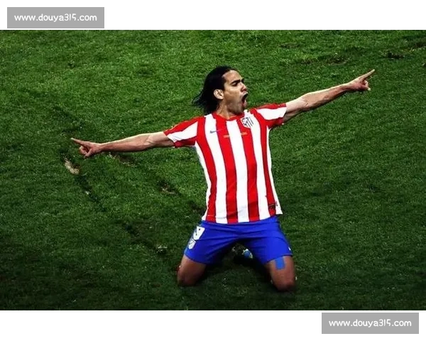 索博的响指密码：从赛场瞬间到足坛标签