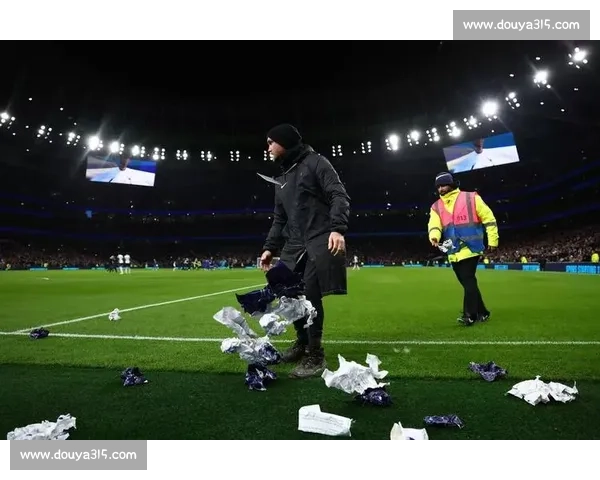 热刺因球迷恐同言论被英足总罚款 7.5 万镑