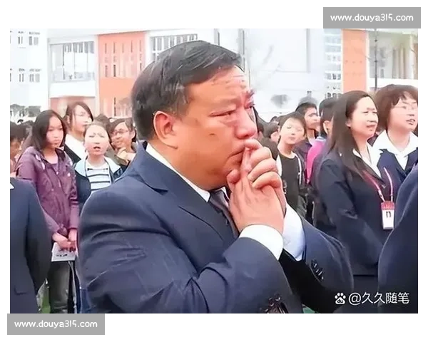 早报：安全守护者陨落，桑枣中学铭记叶志平